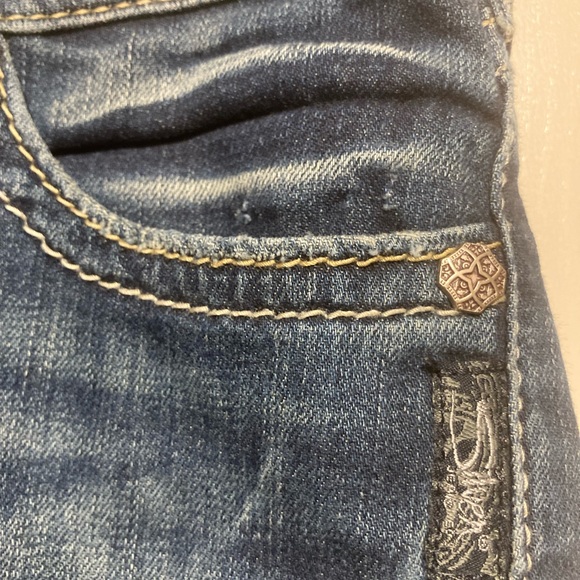 Silver Aiko Mid Length Capri - Picture 6 of 10